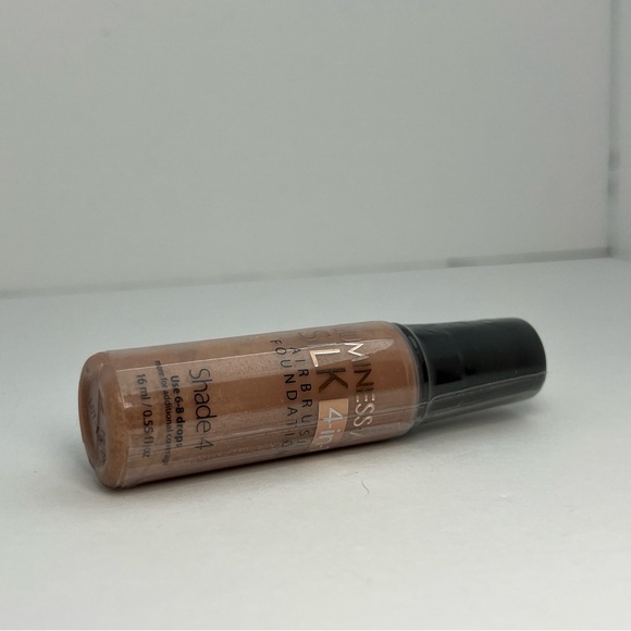 NEW SEALED LUMINESS AIR AIRBRUSH MAKEUP SILK 4-IN-1 SHADE 4 FOUNDATION .55 OZ - Picture 5 of 6